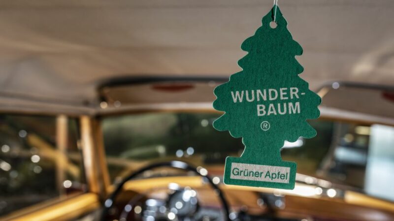 Minden taxi kötelező tartozéka: a Wunder-Baum rövid története